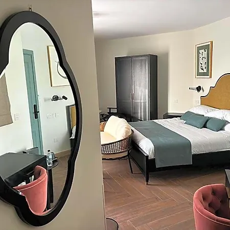 Battery House Hotel