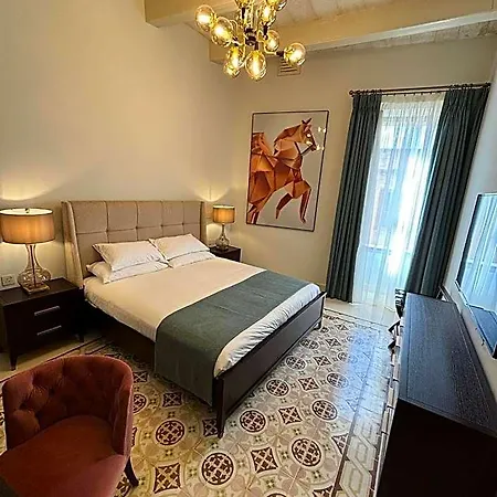 Battery House Hotel